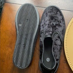 Suede children size 4 shoes